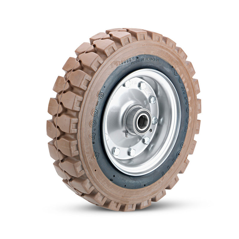 Rear tyre solid rubber non-chalking